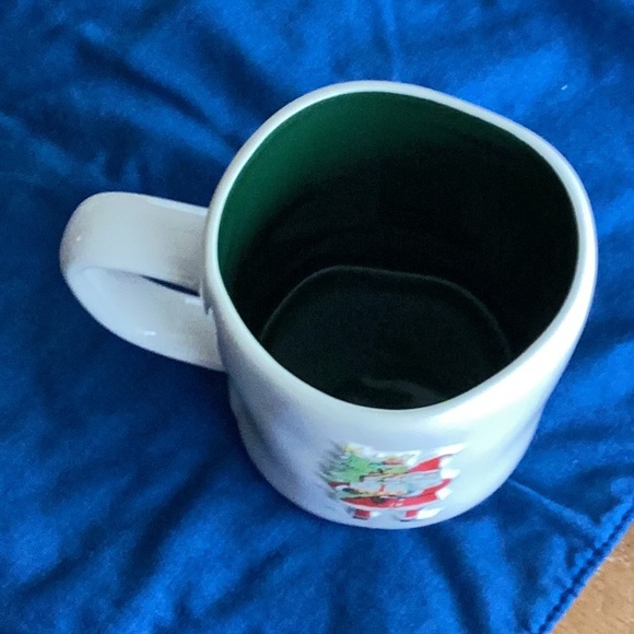 Rae Dunn NWOT Santa Mug - Picture 2 of 4